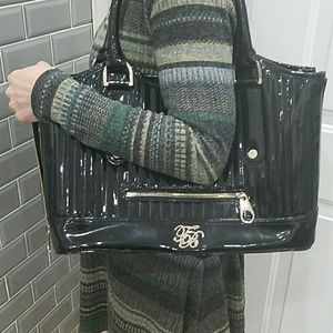 Vince camuto hand bag